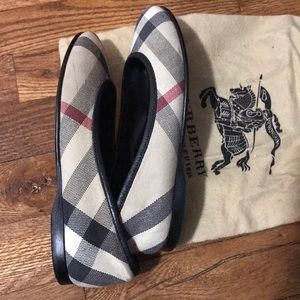 Girl Burberry flats... fit for a princess!